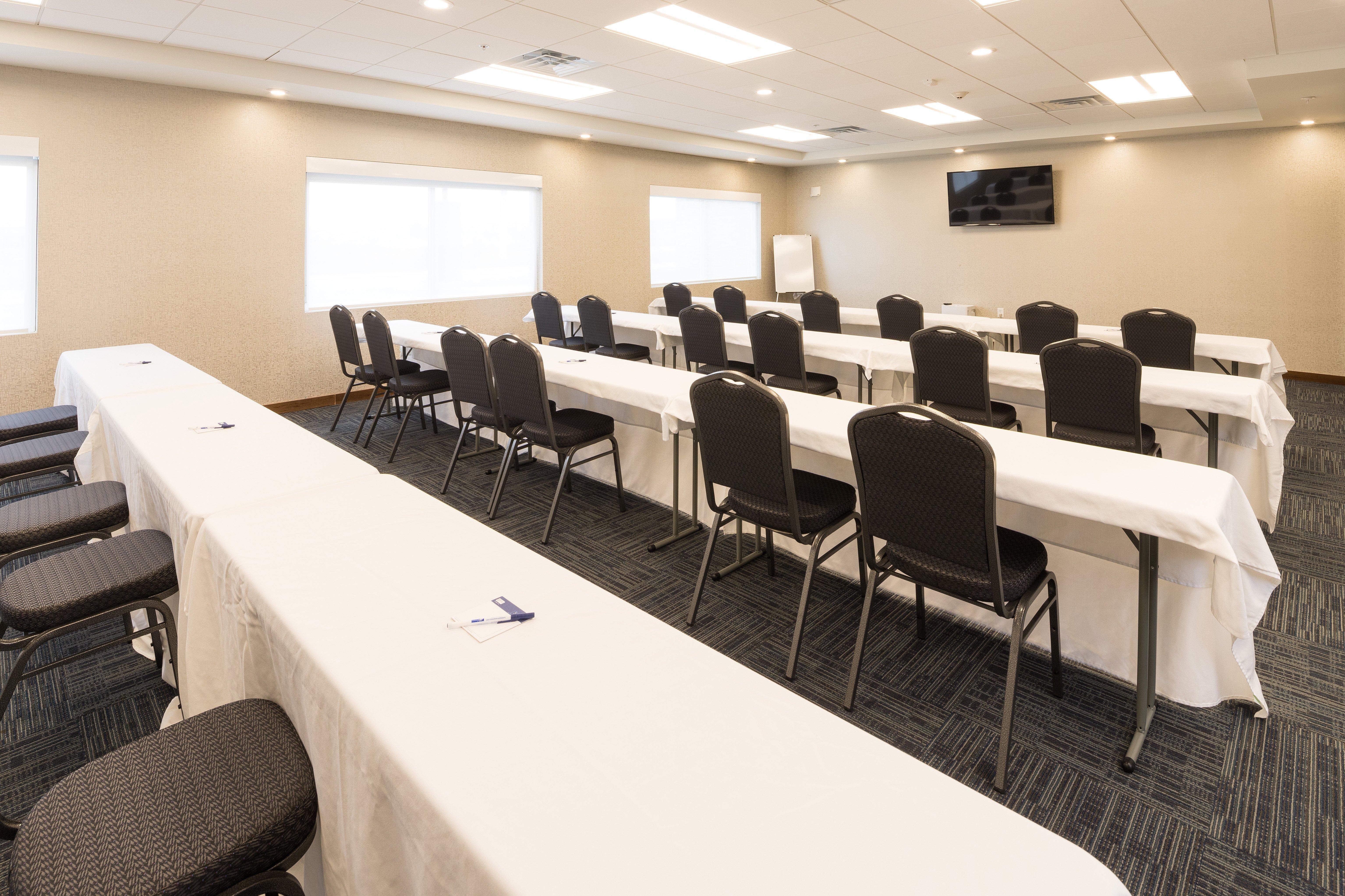 Holiday Inn Express & Suites - Auburn By Ihg Zewnętrze zdjęcie